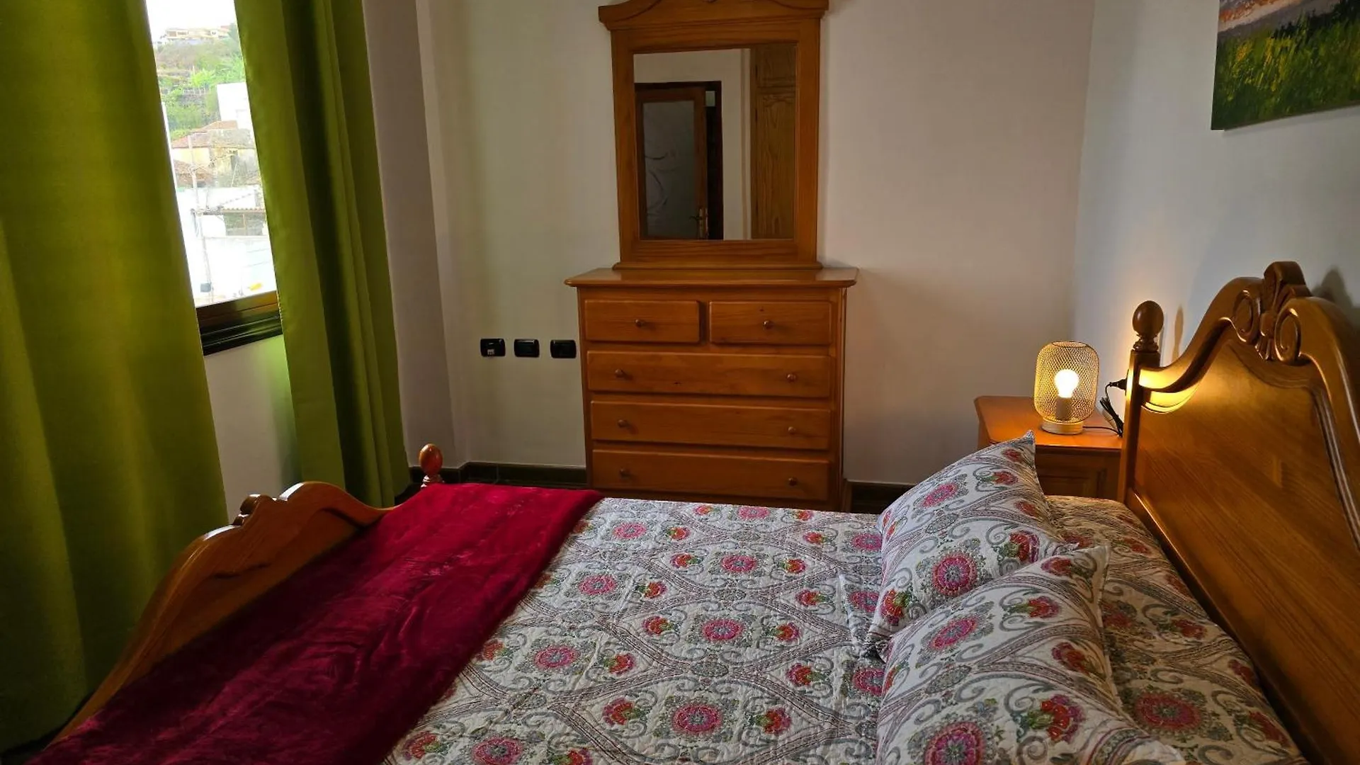 Cozy Izan Drago Apartment In Icod De Los Vinos By Hrtenerife Net